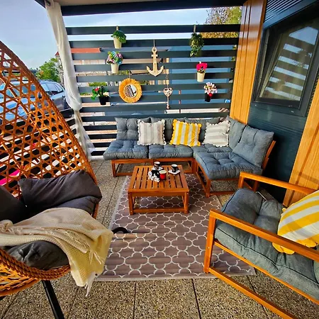 Innova Travelvir - Mobhome Megan * Vir