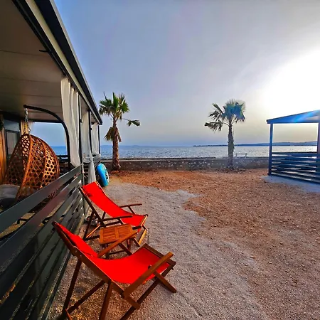 Ferienhaus Innova Travelvir - Mobhome Megan