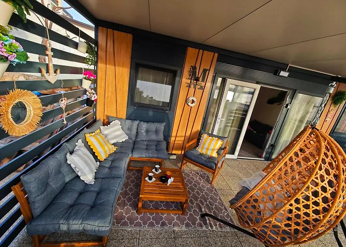 Innova Travelvir - Mobhome Megan Holiday home